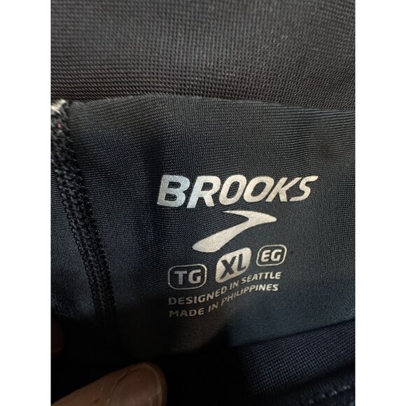 Brooks Womens Athletic Running Skirt With Built-In Shorts Sz XL Black Activewear - Picture 2 of 8